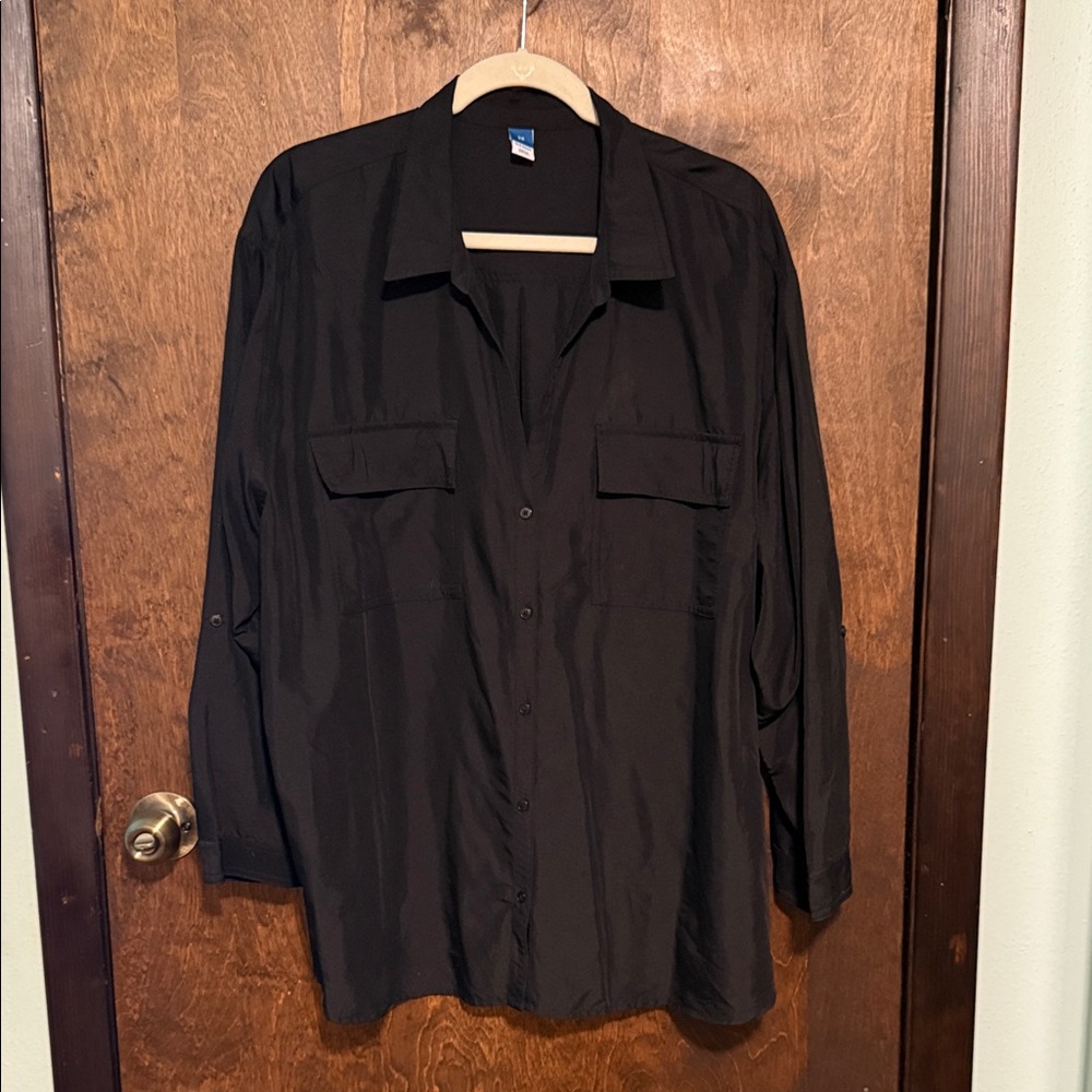 Women's Black Button-Up shirt